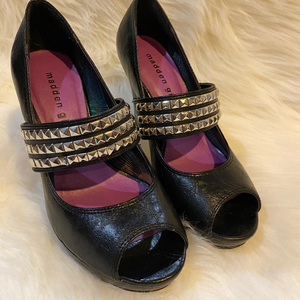 Steve Madden Syria Heels